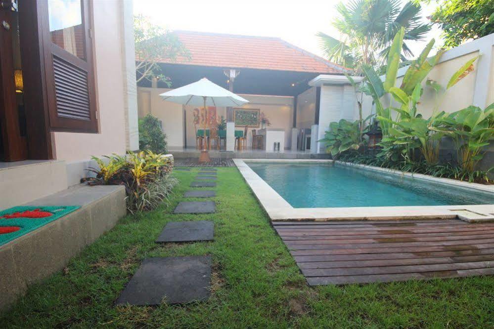 Kubal Villa Seminyak Exteriér fotografie